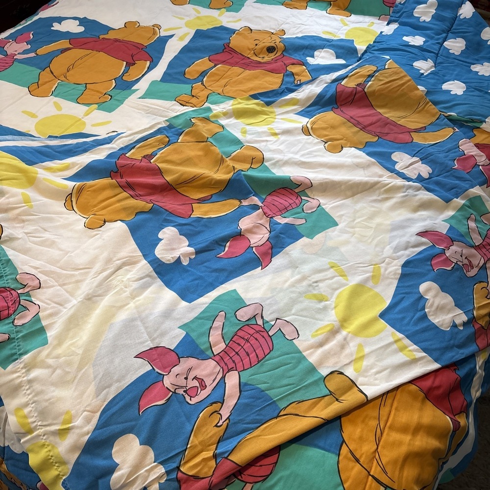 Vintage Disney Winnie The Pooh & Piglet Clouds Twin Reversible Comforter/Sheet